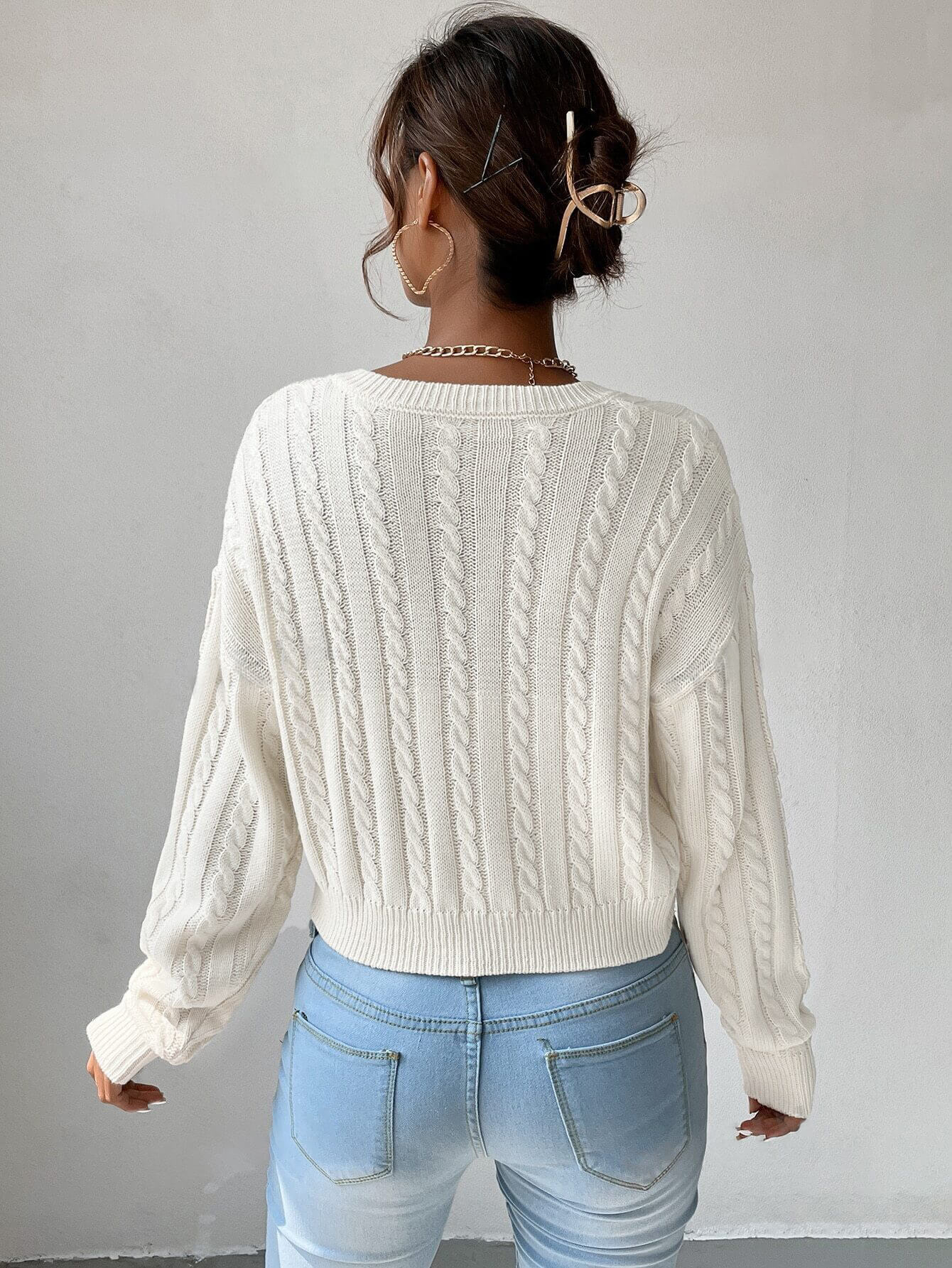 French V-neck twisted rope knitted sweater